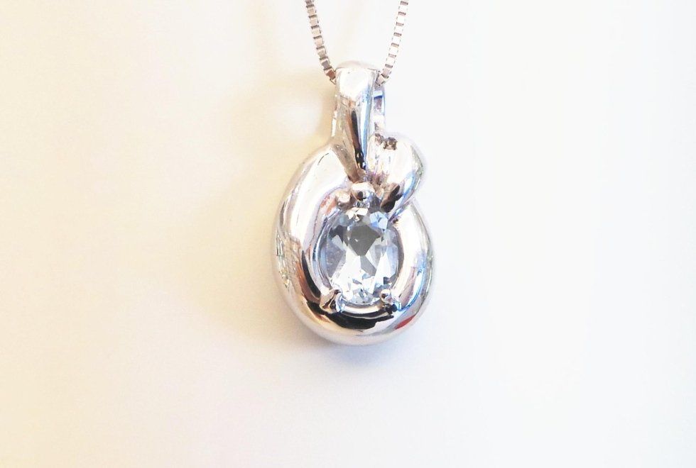 Cattelan - ciondolo oro bianco e acquamarina naturale