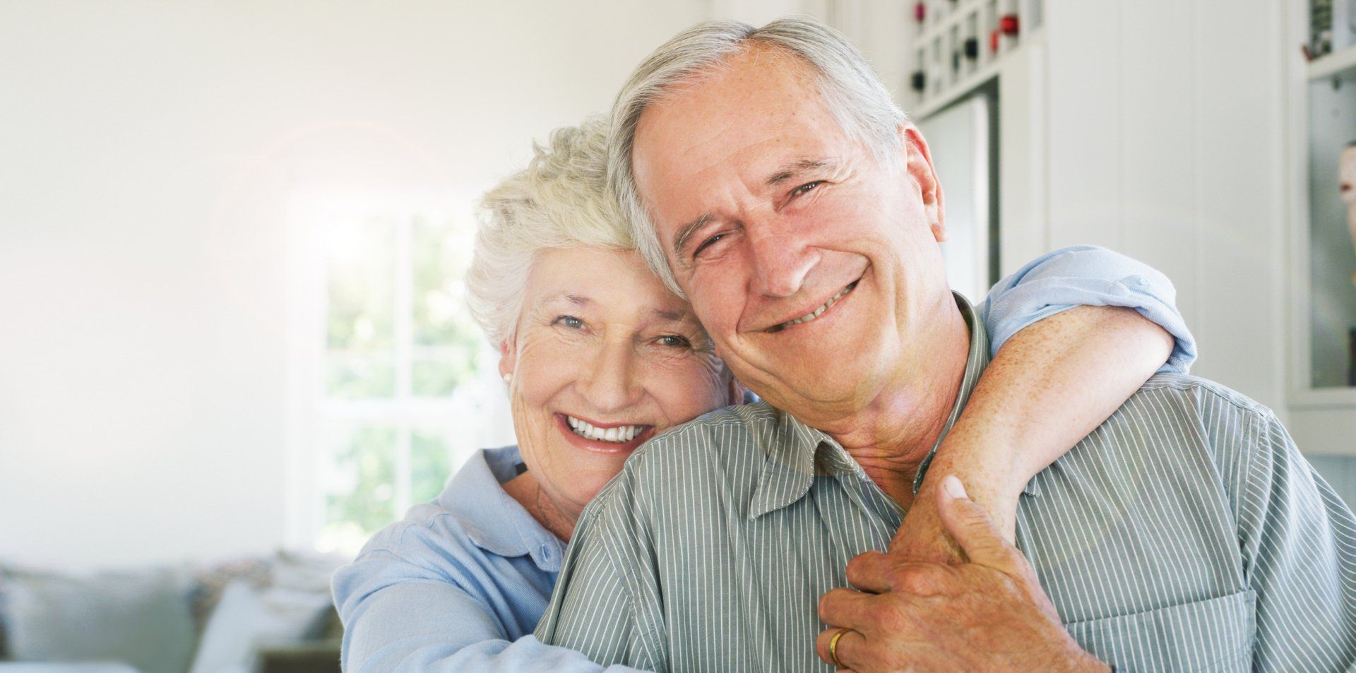 Happy Senior Couple - Muskegon, MI – Apple Denture Center of West Michigan