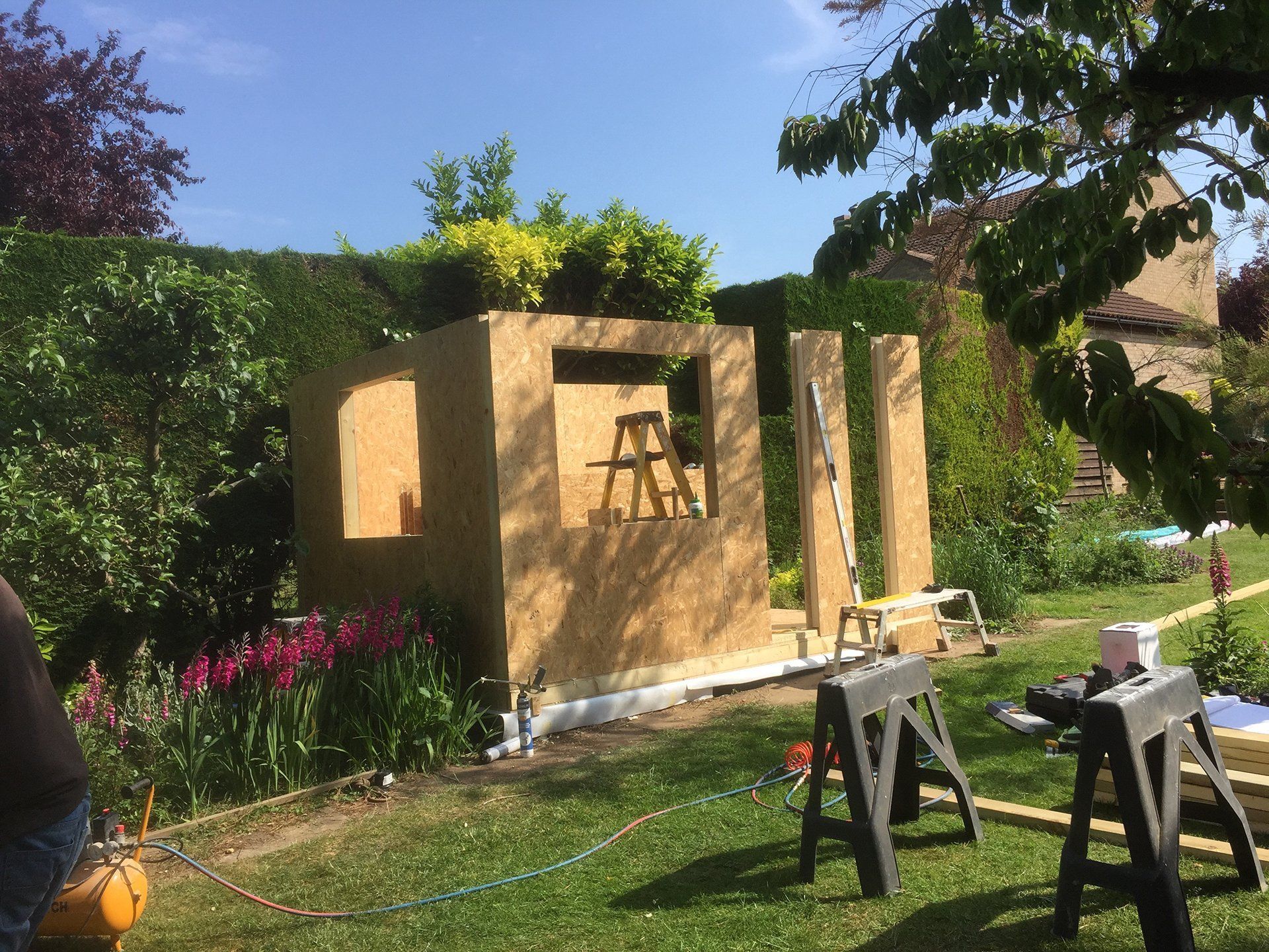 SIPS-garden-studio-in-construction