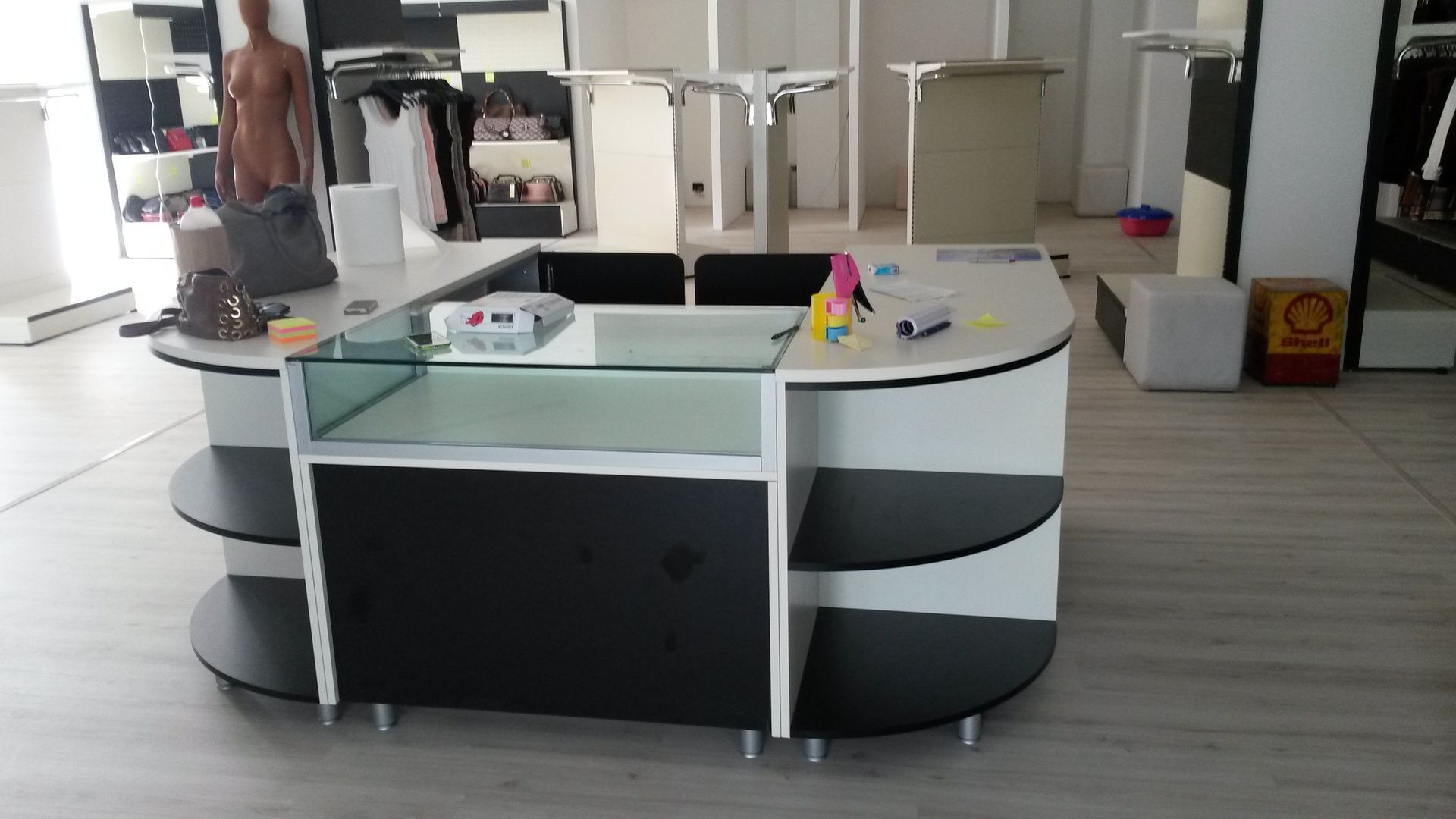 Frabe - Arredamenti per negozi