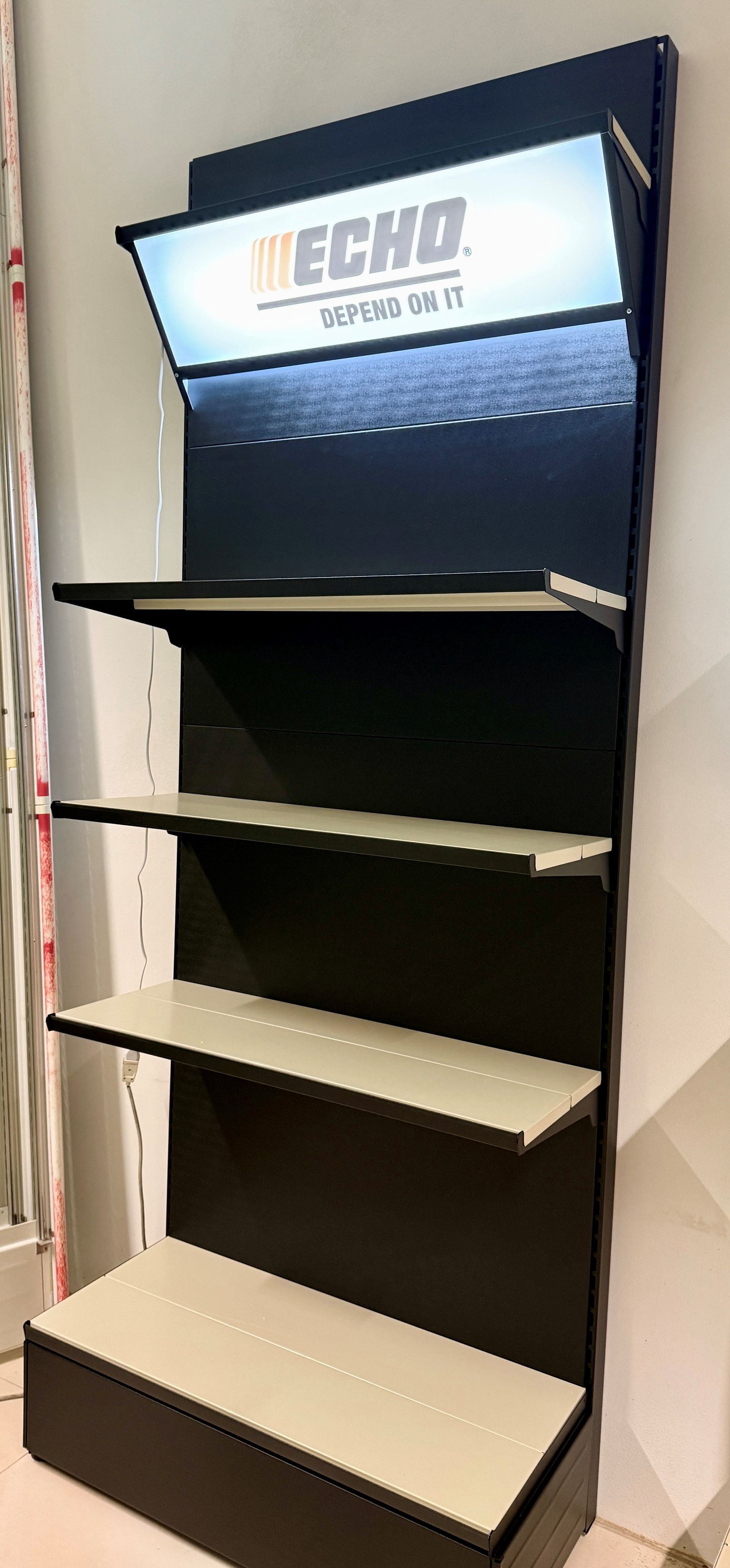 nuova tinta scaffalatura in lamiera plastificata nera