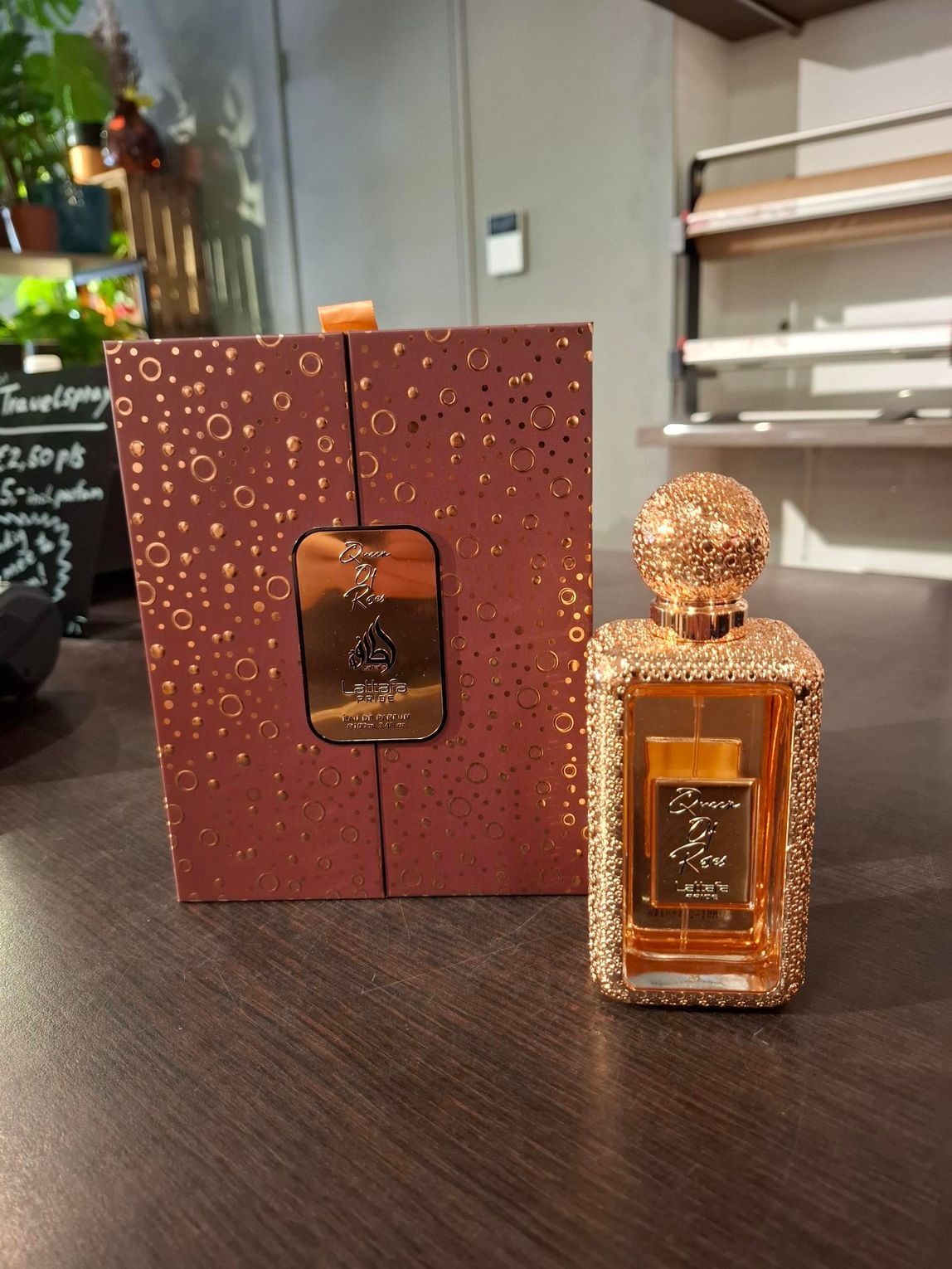 Lattafa Queen Of Roses