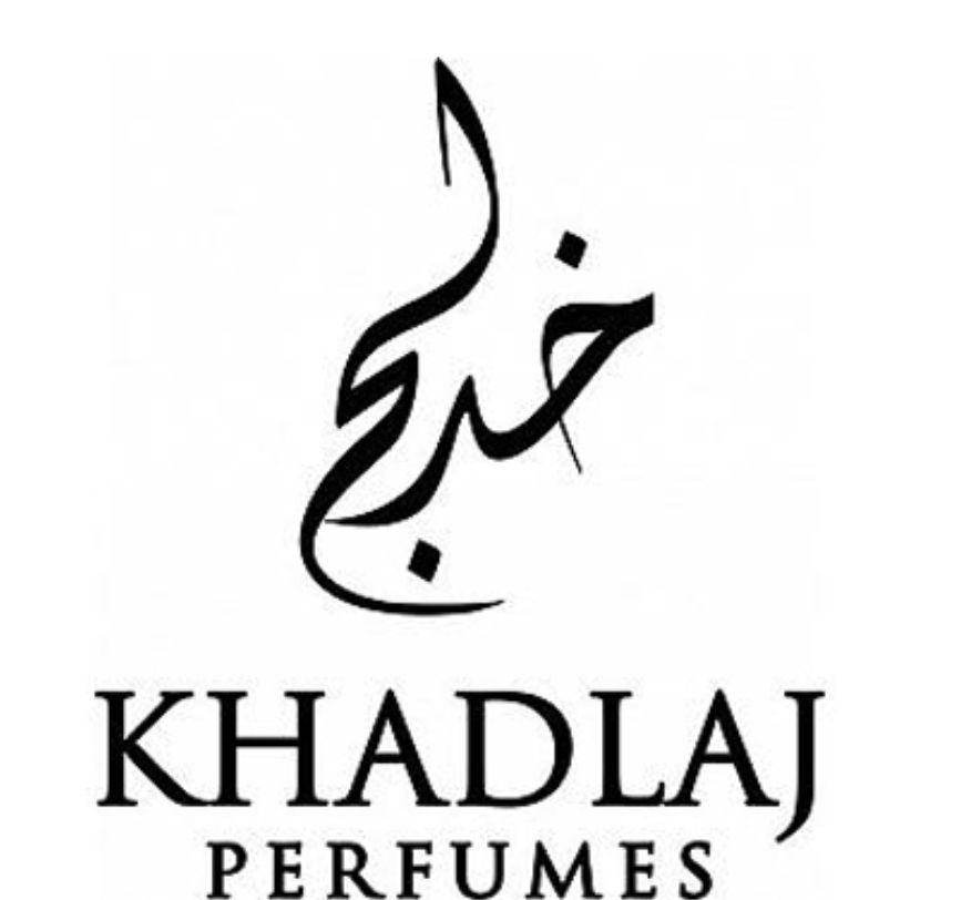 Het logo van KHADLAJ Parfums met zwarte Arabische kalligrafie en Engelse tekst op een witte achtergrond.