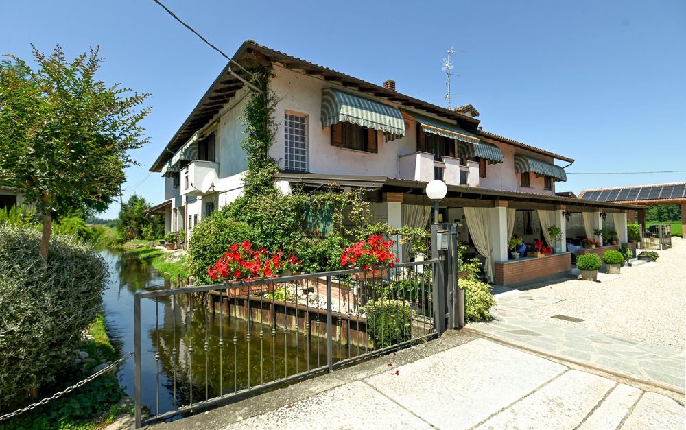 Da Carla Trattoria con Locanda a fraz. Molino d'Isella, Gambolò, Vigevano, provincia di Pavia