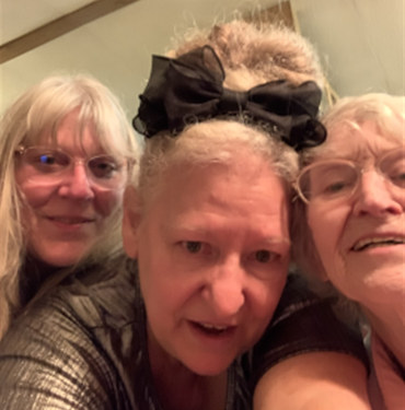 selfie with friends