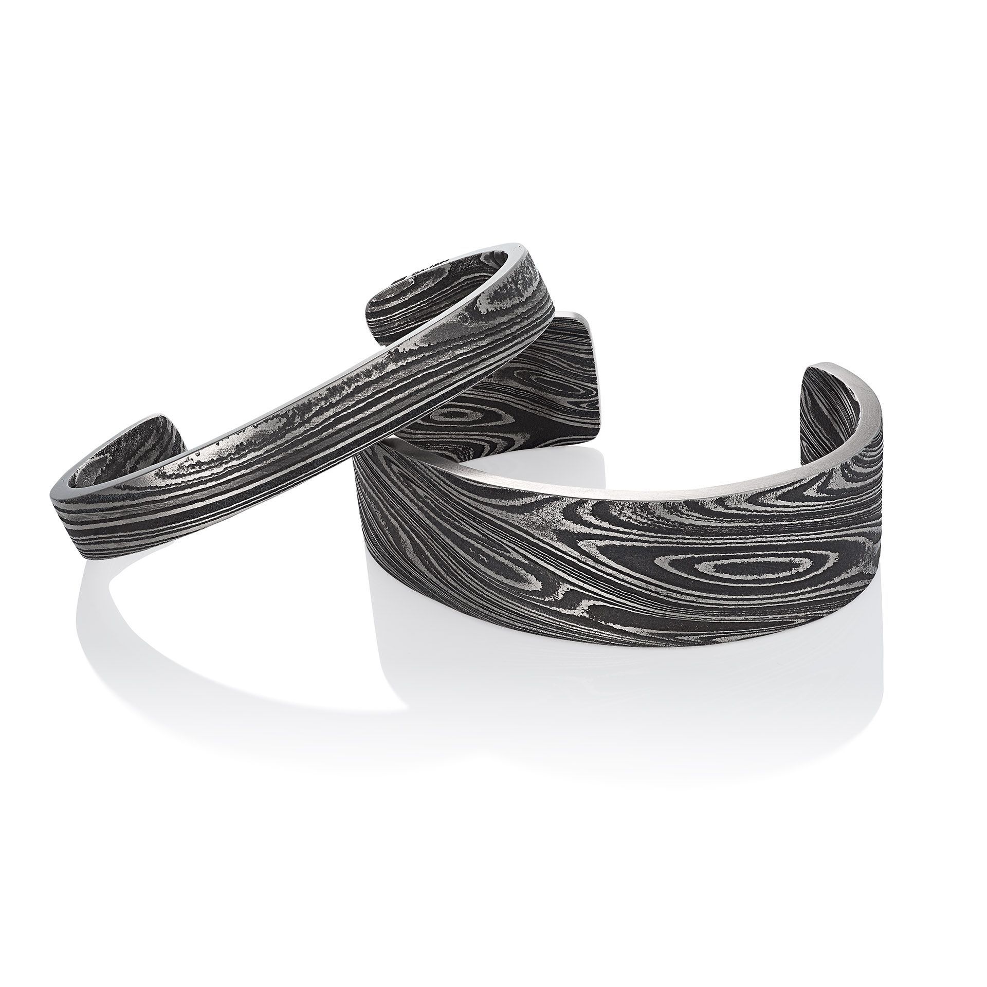 Damascus Cuff - Signature Twist
