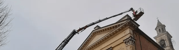 Servizio Piattaforme Aeree con Operatore da 0 a 75 mt