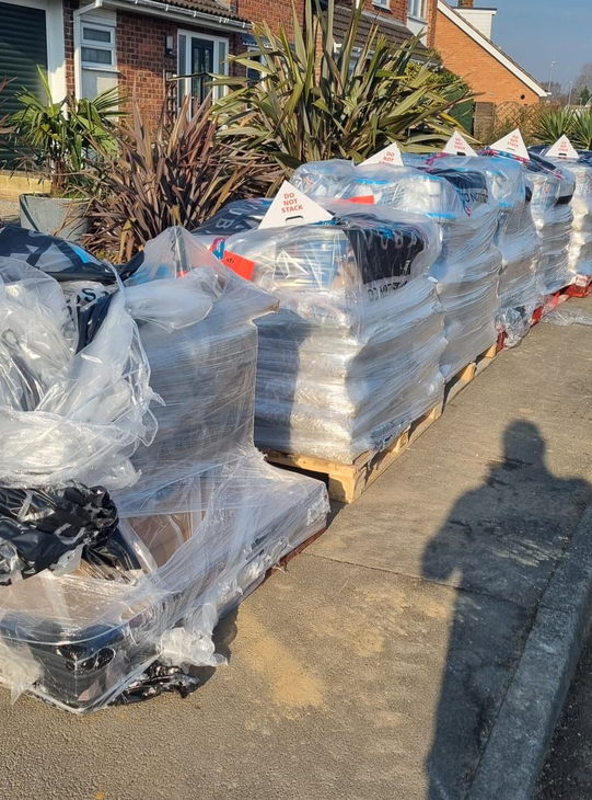 Supply of resin materials 