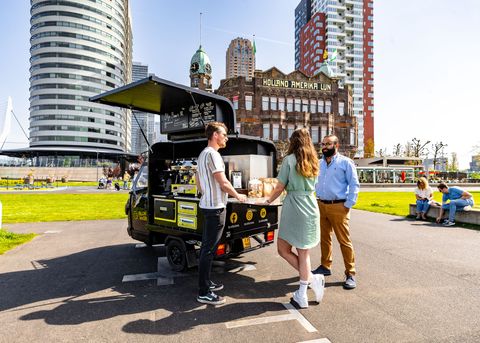 mobiele koffiebar Blije Boon tuktuk in Rotterdam tijdens evenement
