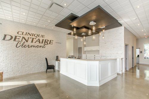 Électricité complète du bureau de dentiste