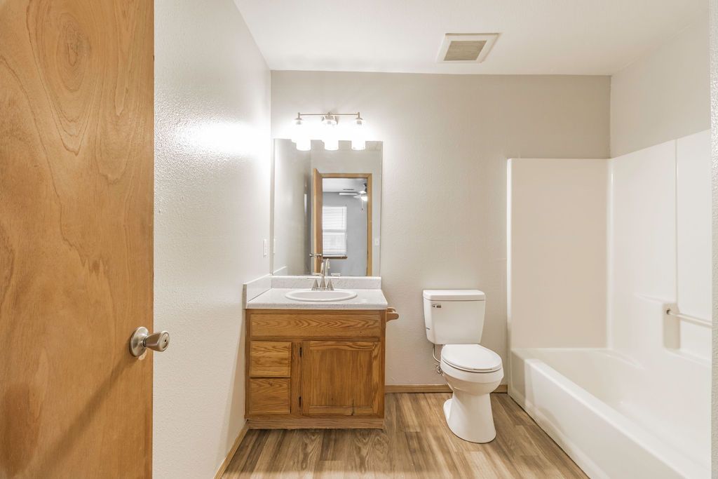 the Ridges at bentonville bathroom and sink area 2