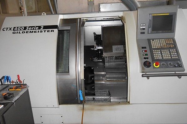 Macchinario per la tornitura dei metalli