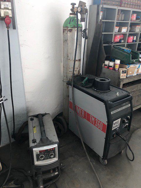 Attrezzature per la lavorazione dei metalli