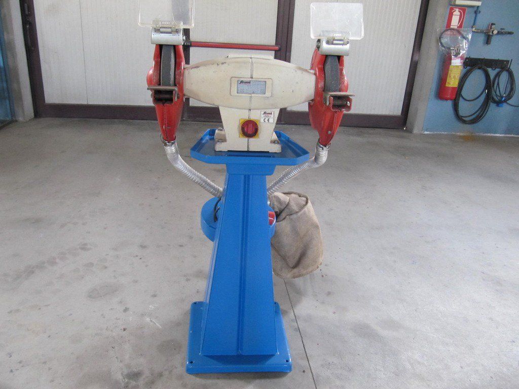 Macchinario per la lavorazione dei metalli