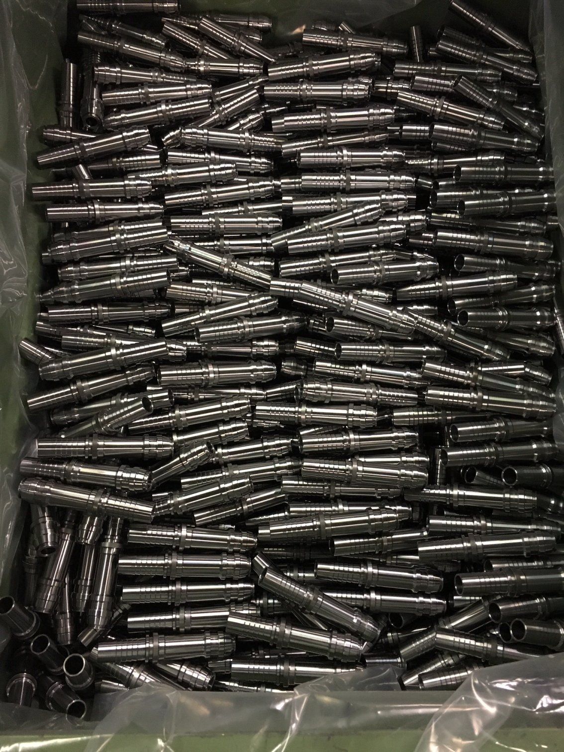 Metalli lavorati tramite filettatura