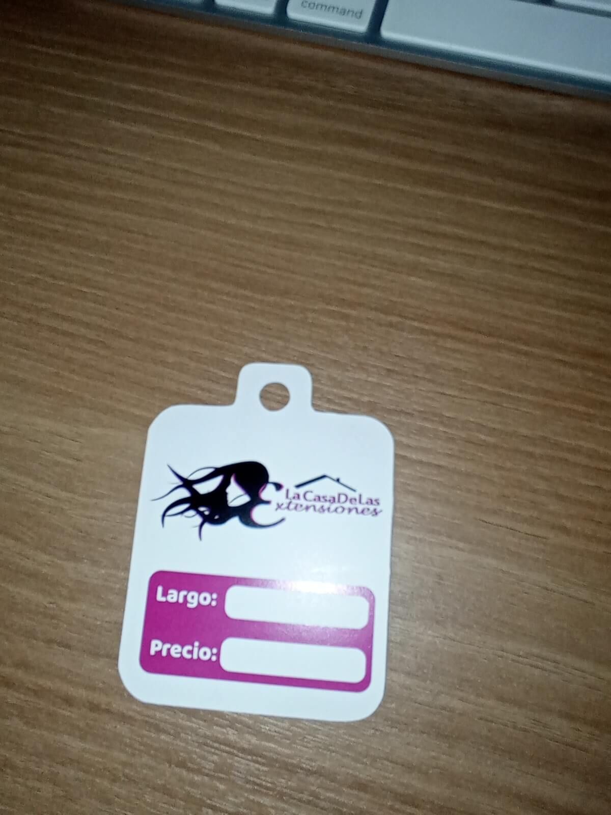 Etiquetas y similares