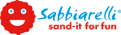 Logo di Sabbiarelli: faccina rossa sorridente con occhi azzurri; 