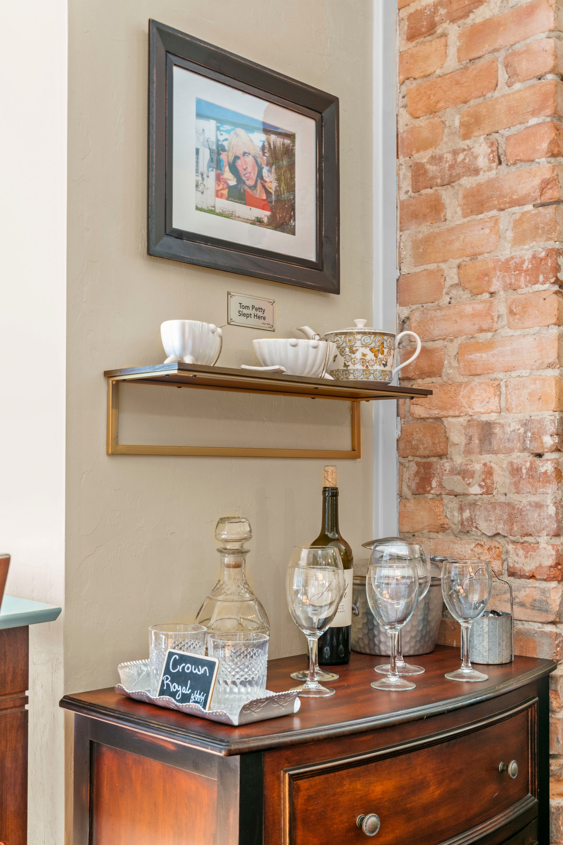 The Laurel Oak Inn in Gainesville FL