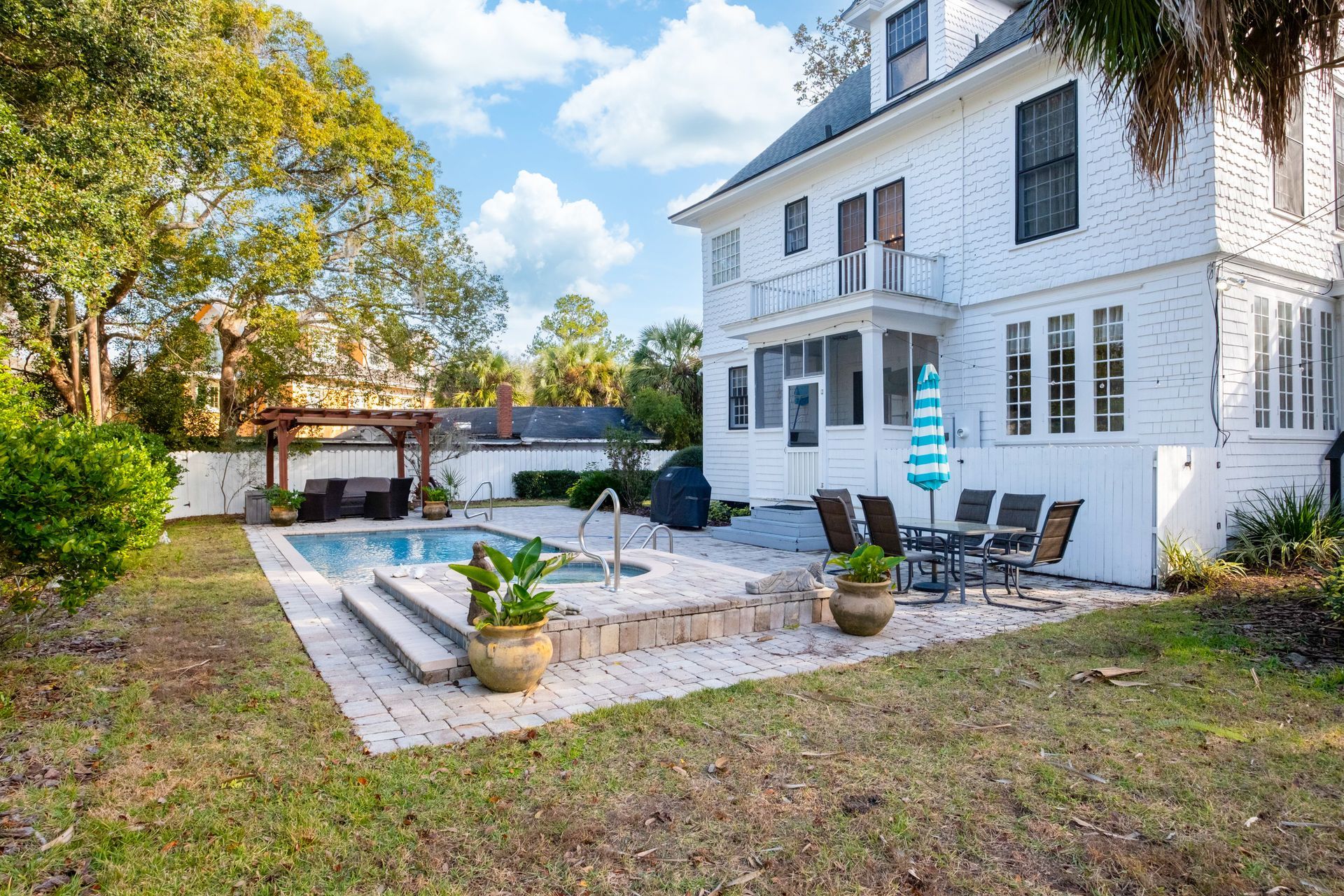StayGainesville Short-term Rentals- Furnished Finder properties in Gainesville, FL