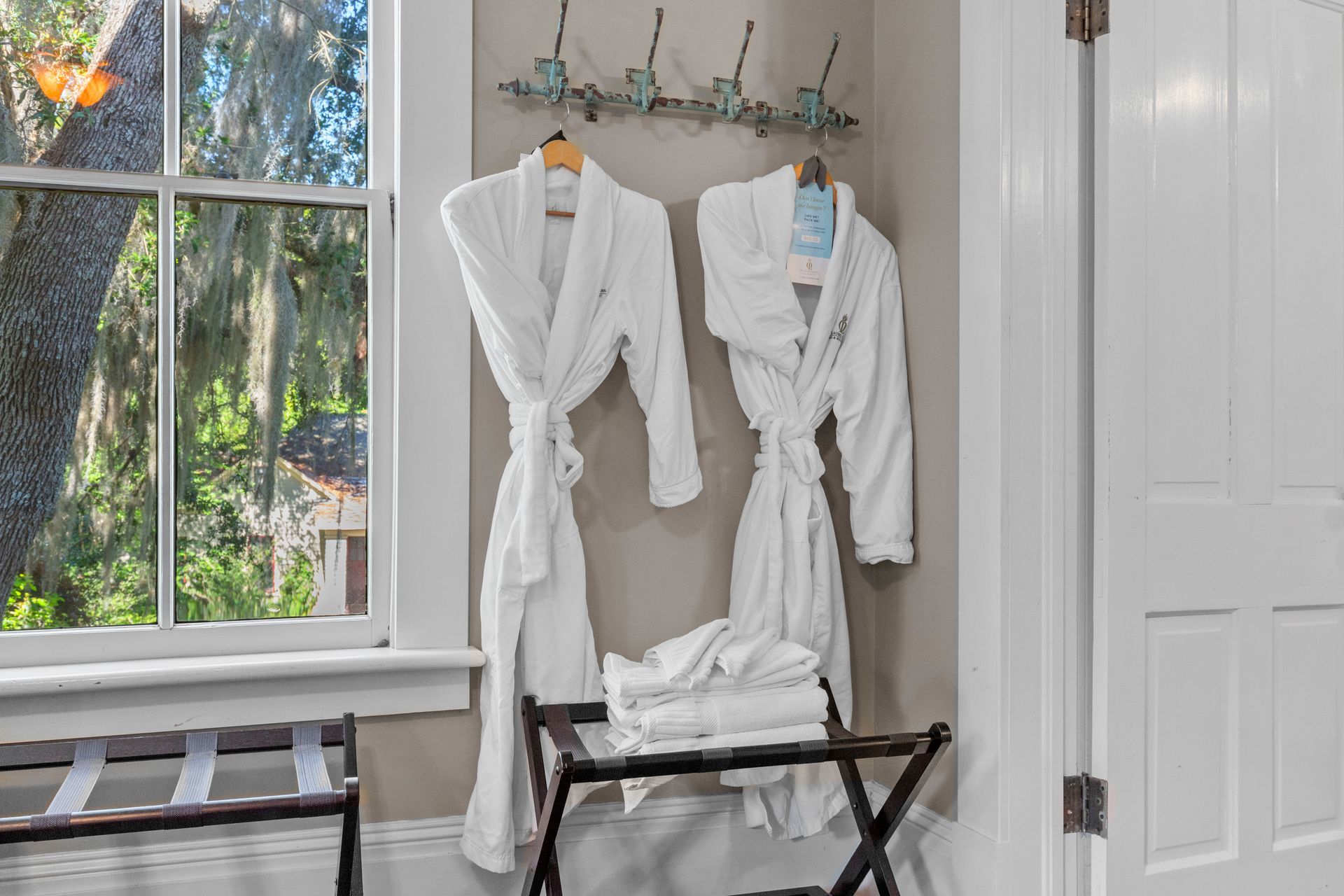 The Laurel Oak Inn in Gainesville FL