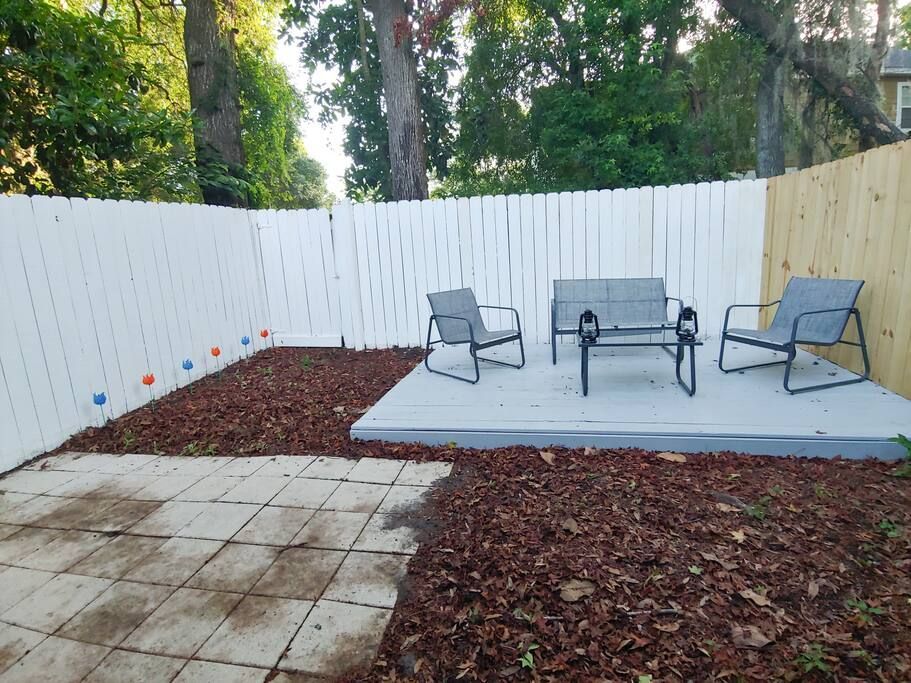 outside seating for a bedroom Condo