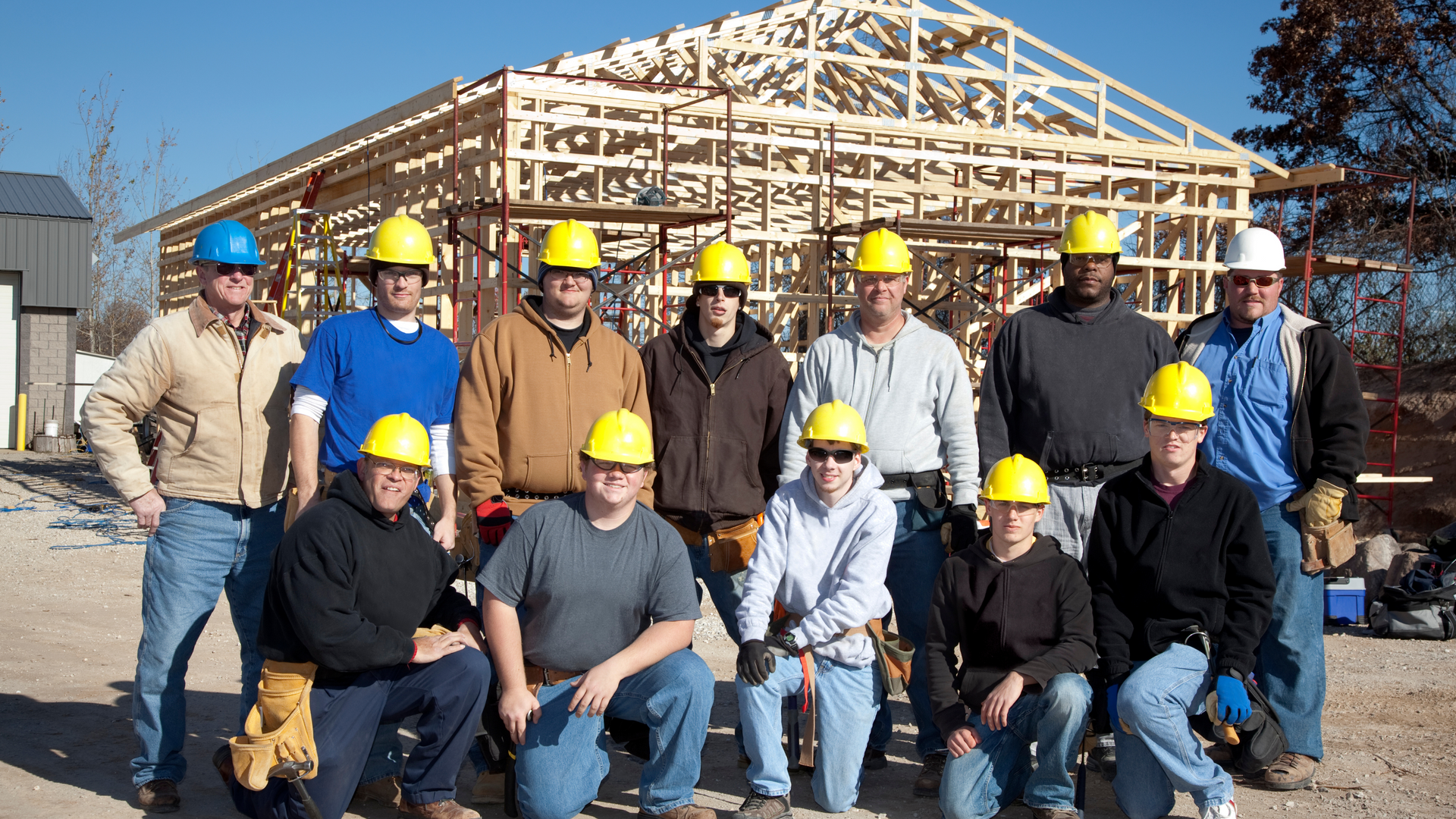 A construction crew chose staygaineville accommodations in Gainesville, FL