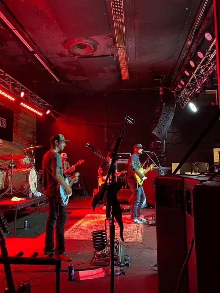 Live band at high springs brewing co company concert