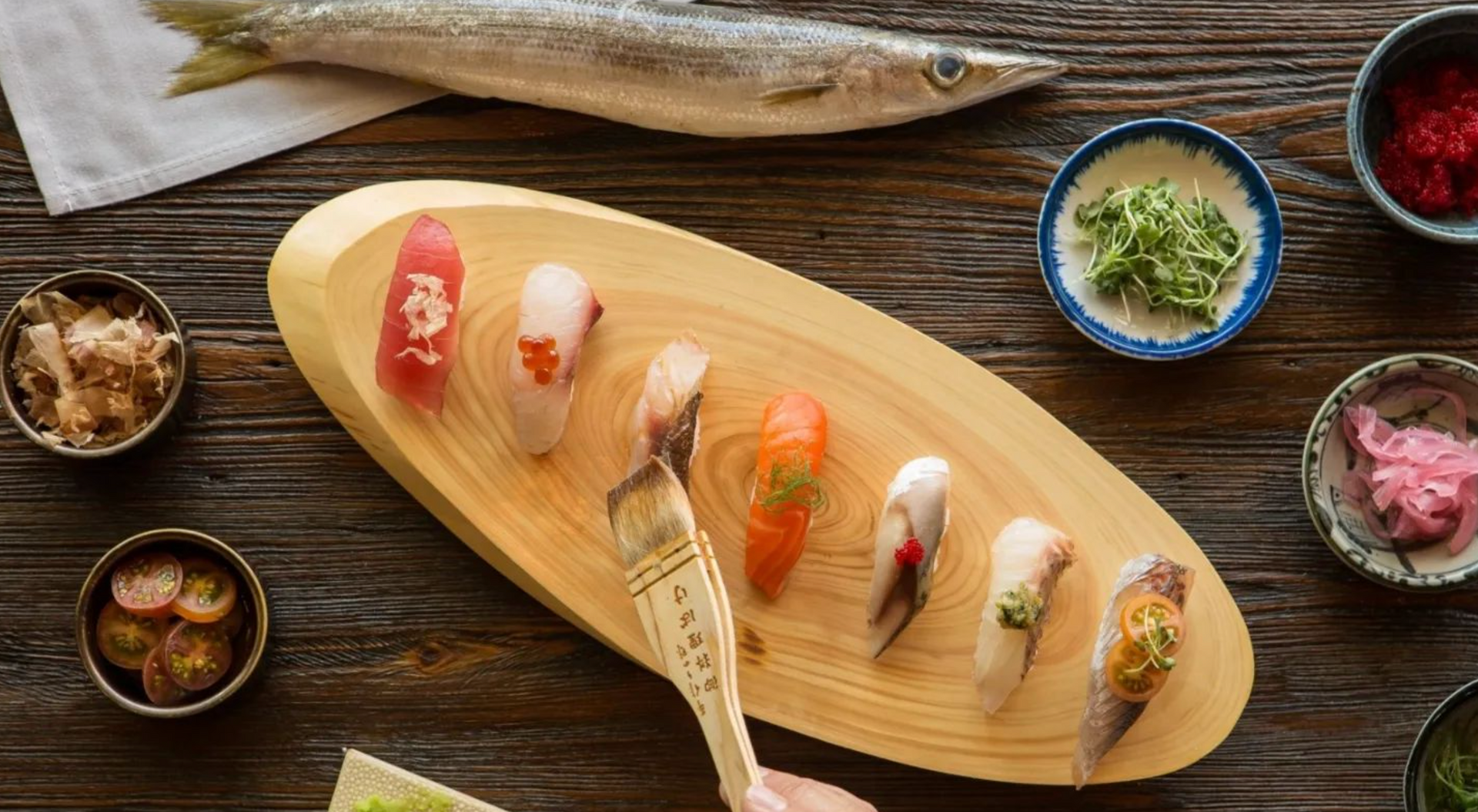 A tray of 7 sushi at Dragonfly Sushi and Sake.