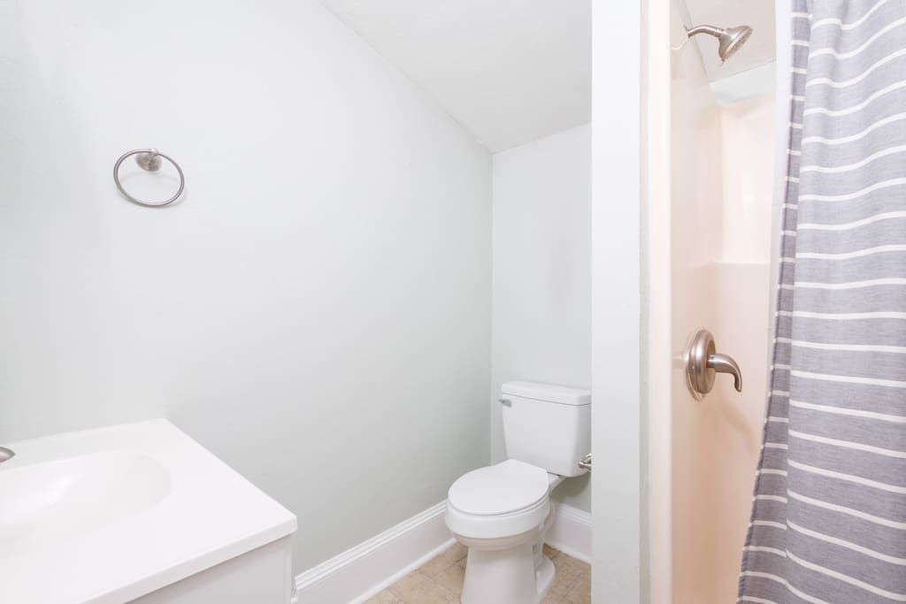 2 Bedroom / 2 Bathroom in Downtown Gainesville, FL!