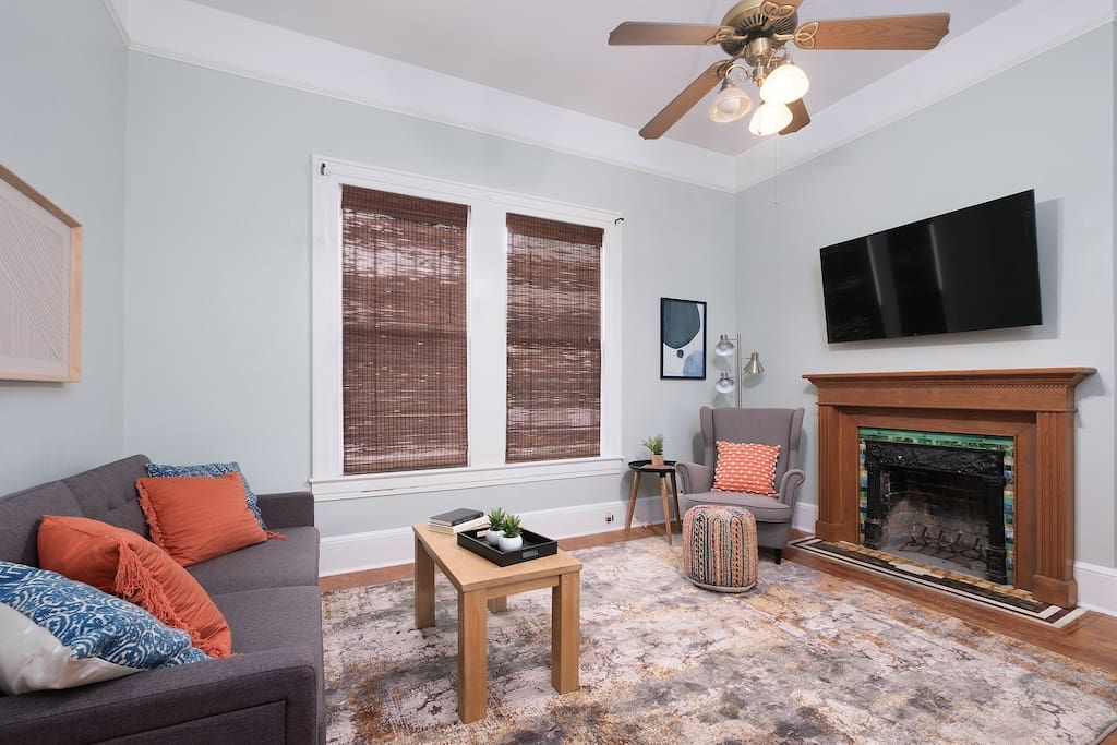 2 Bedroom / 2 Bathroom in Downtown Gainesville, FL!