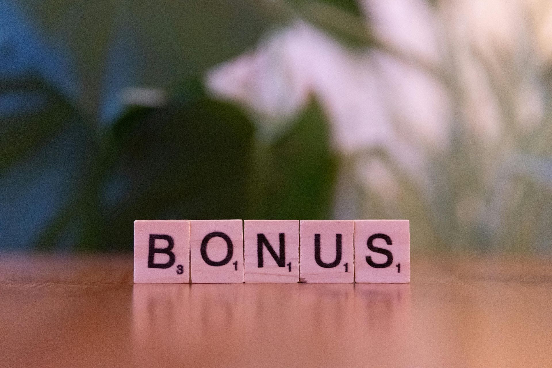 Realtors get a bonus for successful referrals
