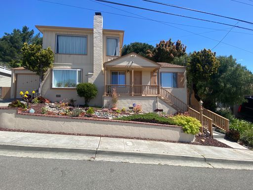 16094 Selbourne Dr., San Leandro, CA 94578