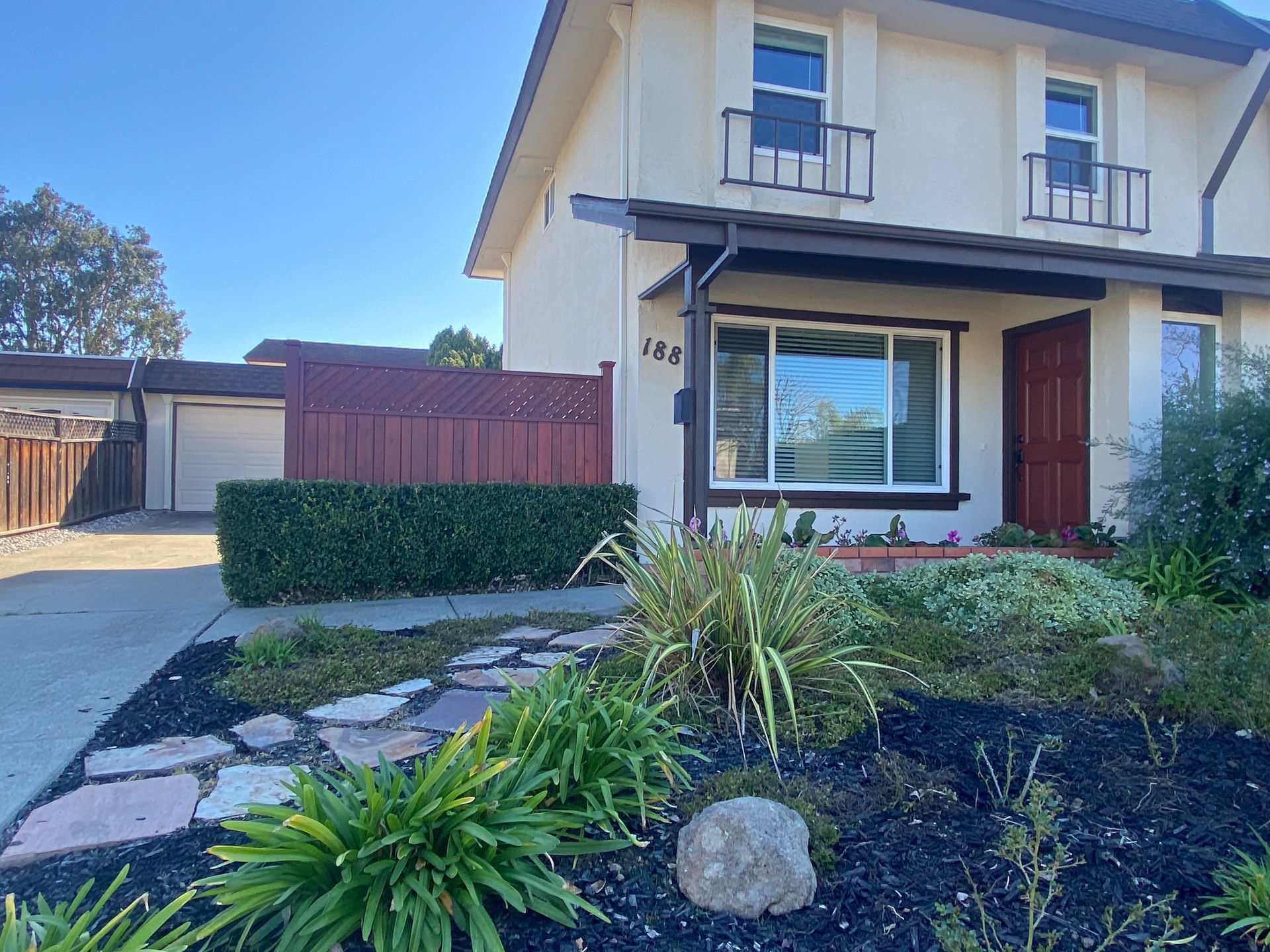 1887 De Vaca Way, Livermore, CA 94550