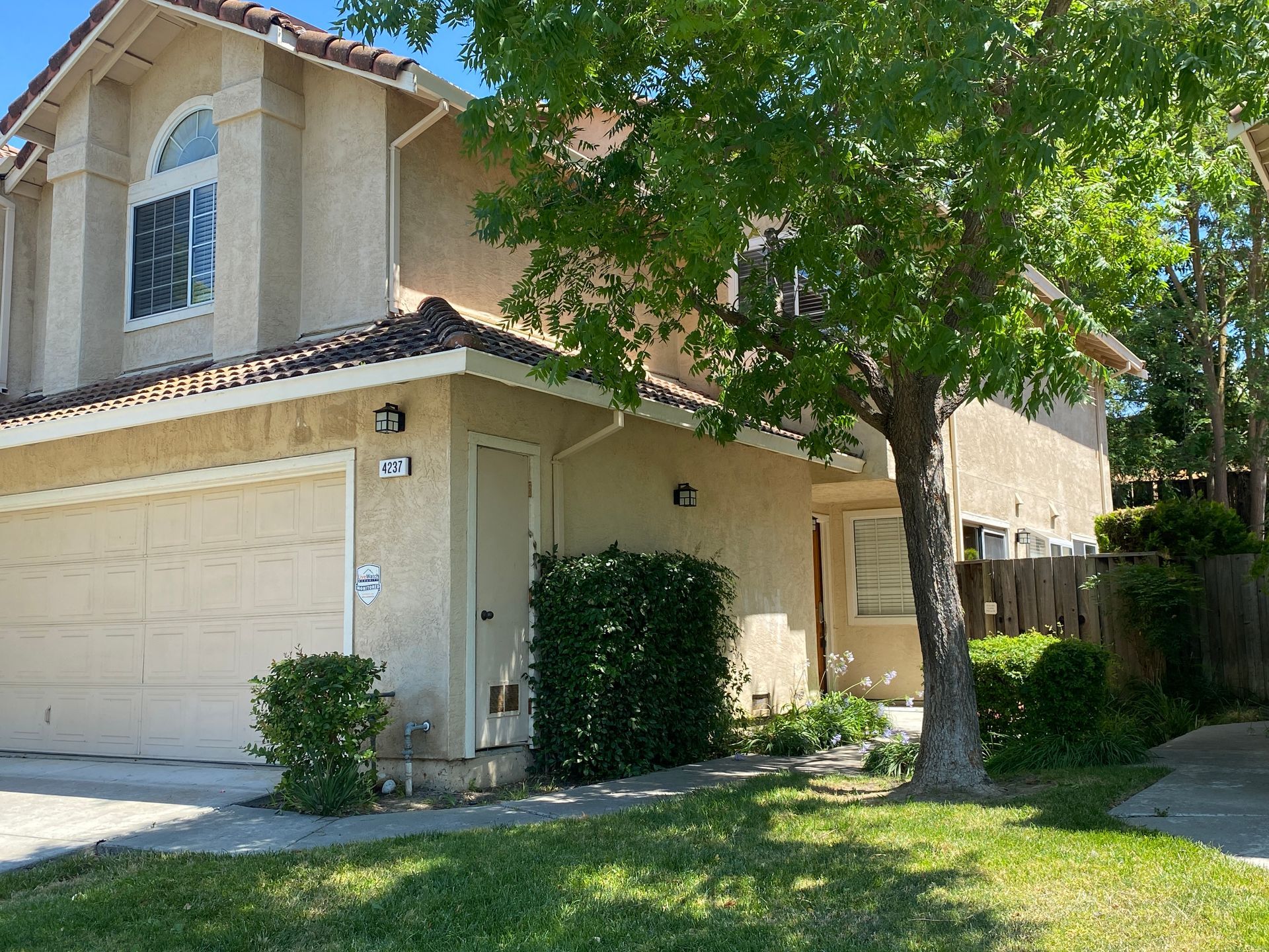 4237 Garibaldi Pl., Pleasanton, CA 94566