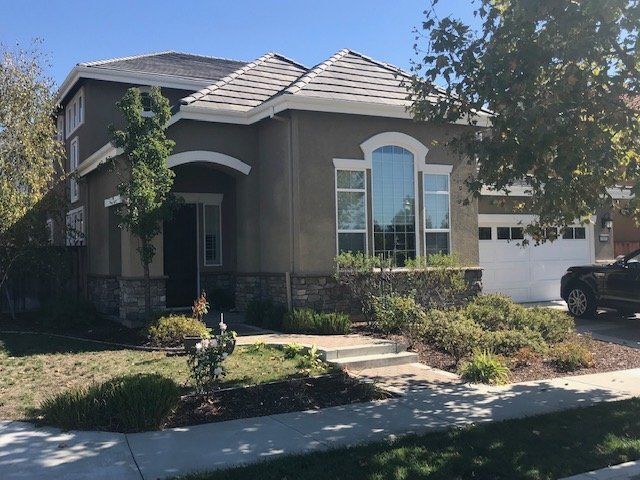 2005 Aragon Dr. Pittsburg, CA 94565