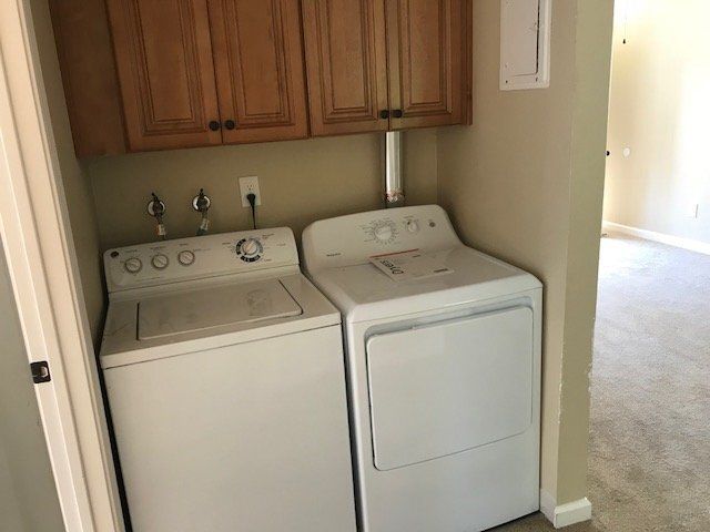 4458 Pleasonton Ave Gallery Images