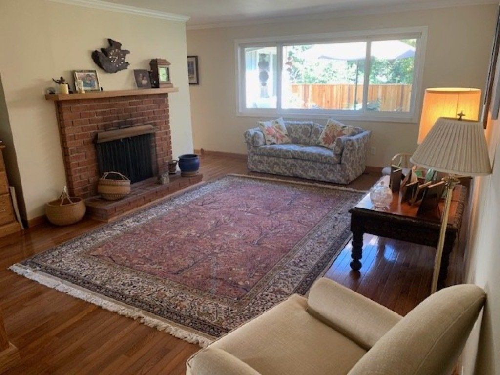 450 Neal St Gallery Images