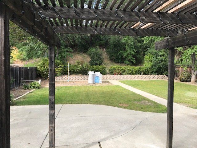 474 Mission Dr Gallery Images