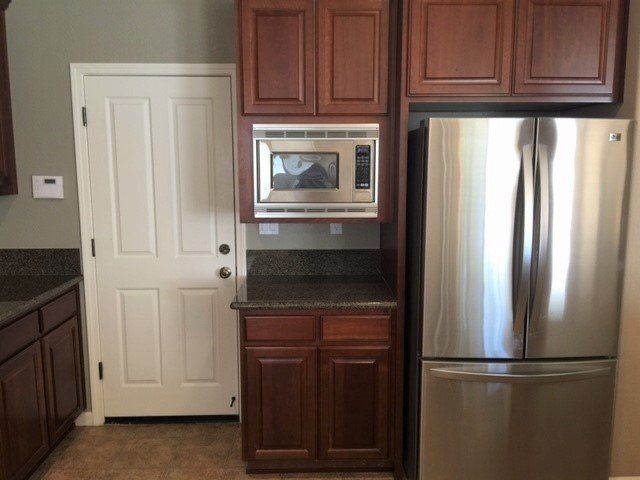 525 Sugar Hill Way Gallery Images