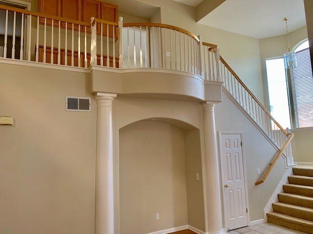 736 Saint John Cir Gallery Images