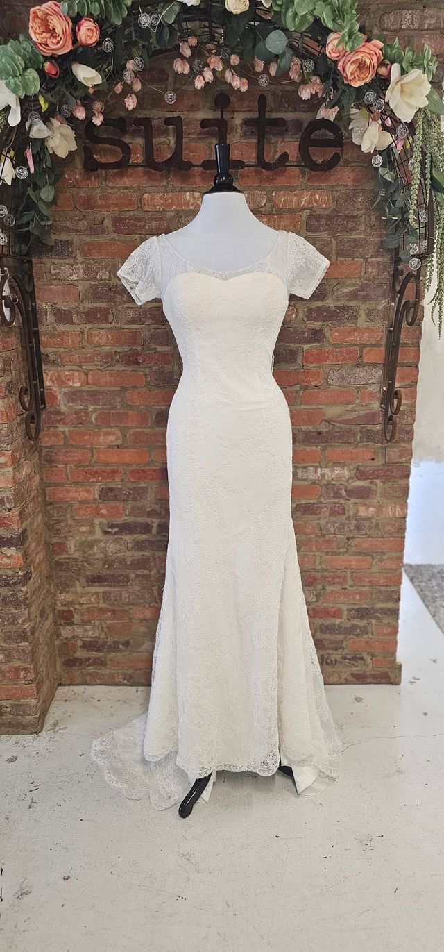 Off the Rack Bridal Gowns Atlanta | Suite Bridal