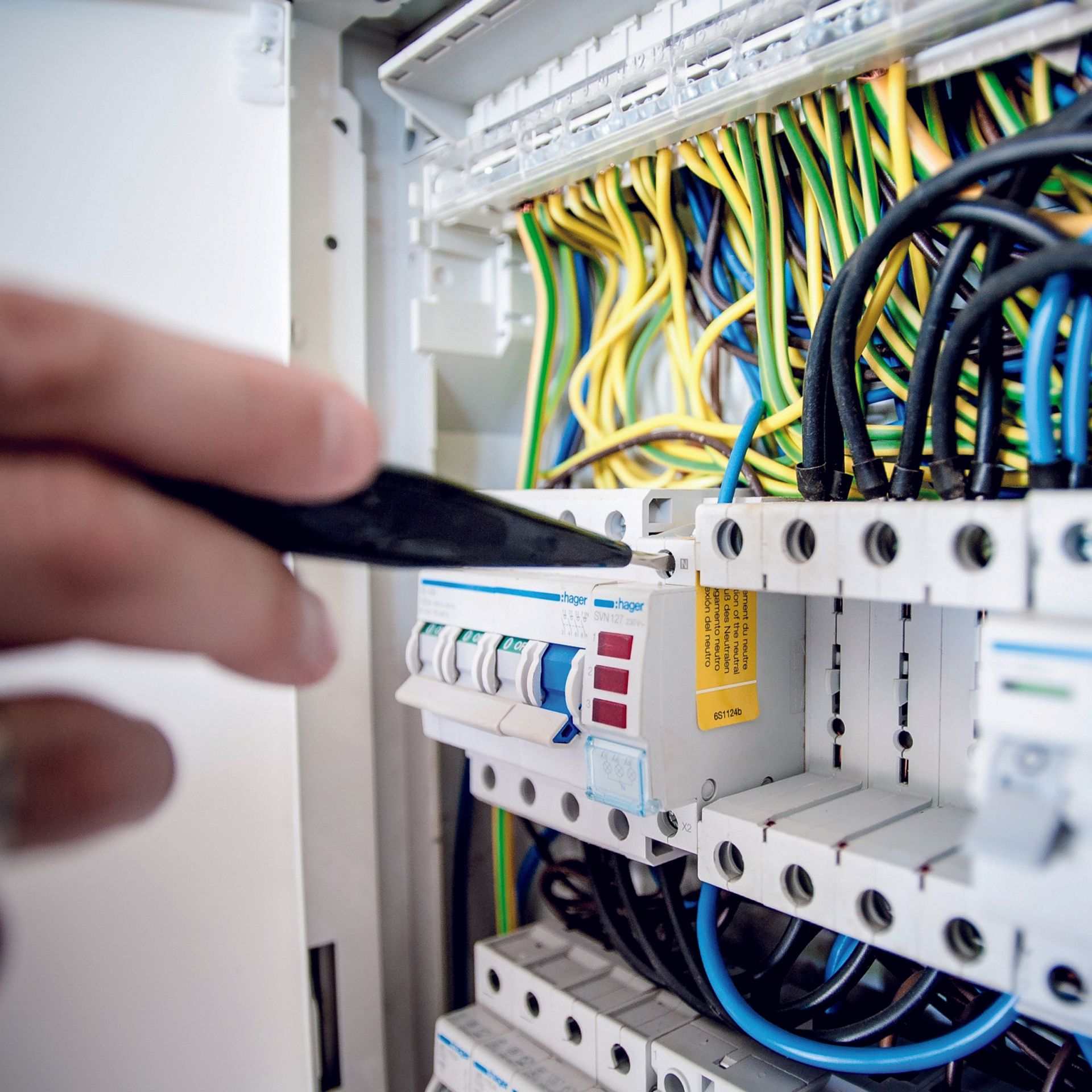 Impianto elettrico moderno