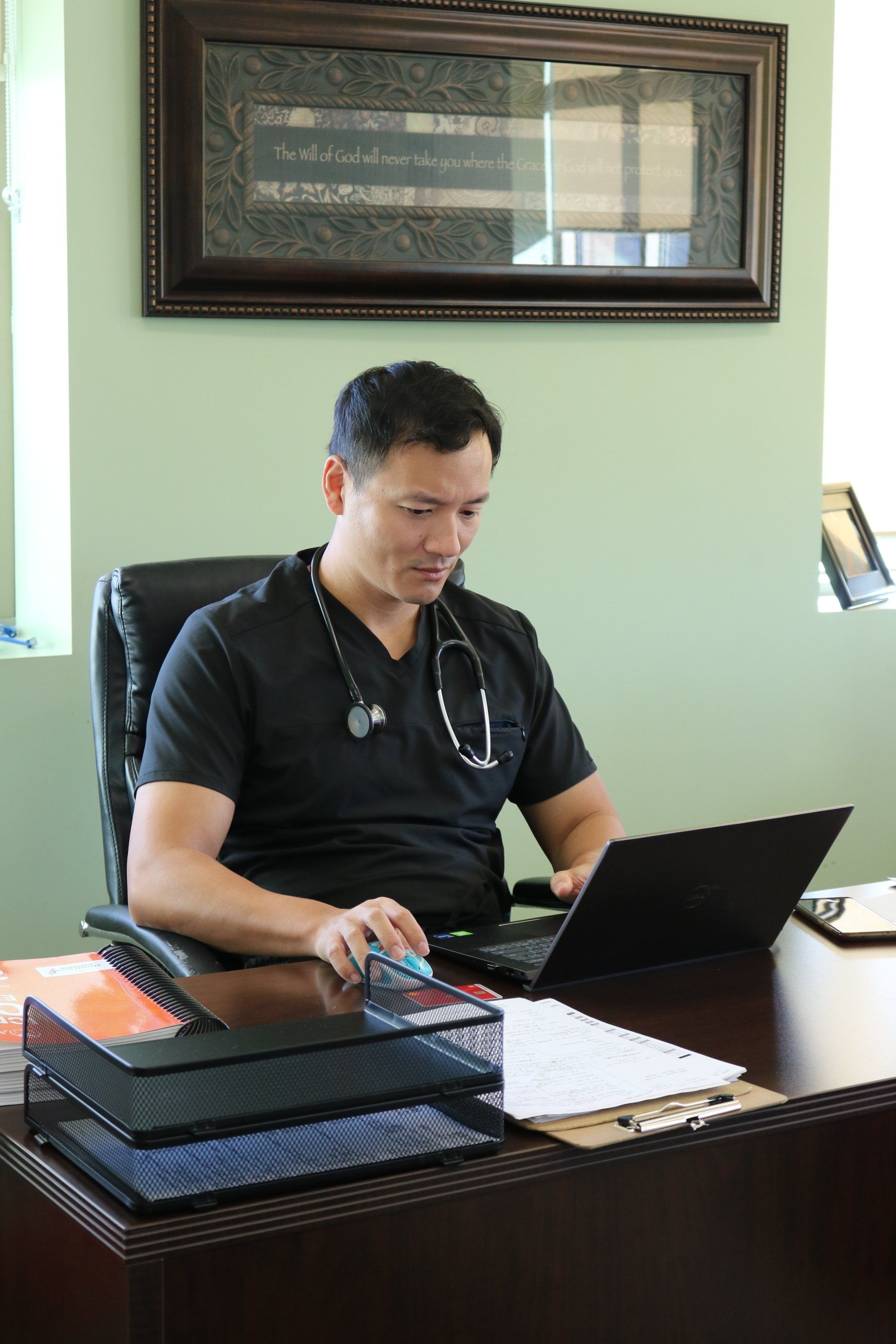 AVORS Medical Group Dr. Peter Zhang to Family First Family Medical Practice