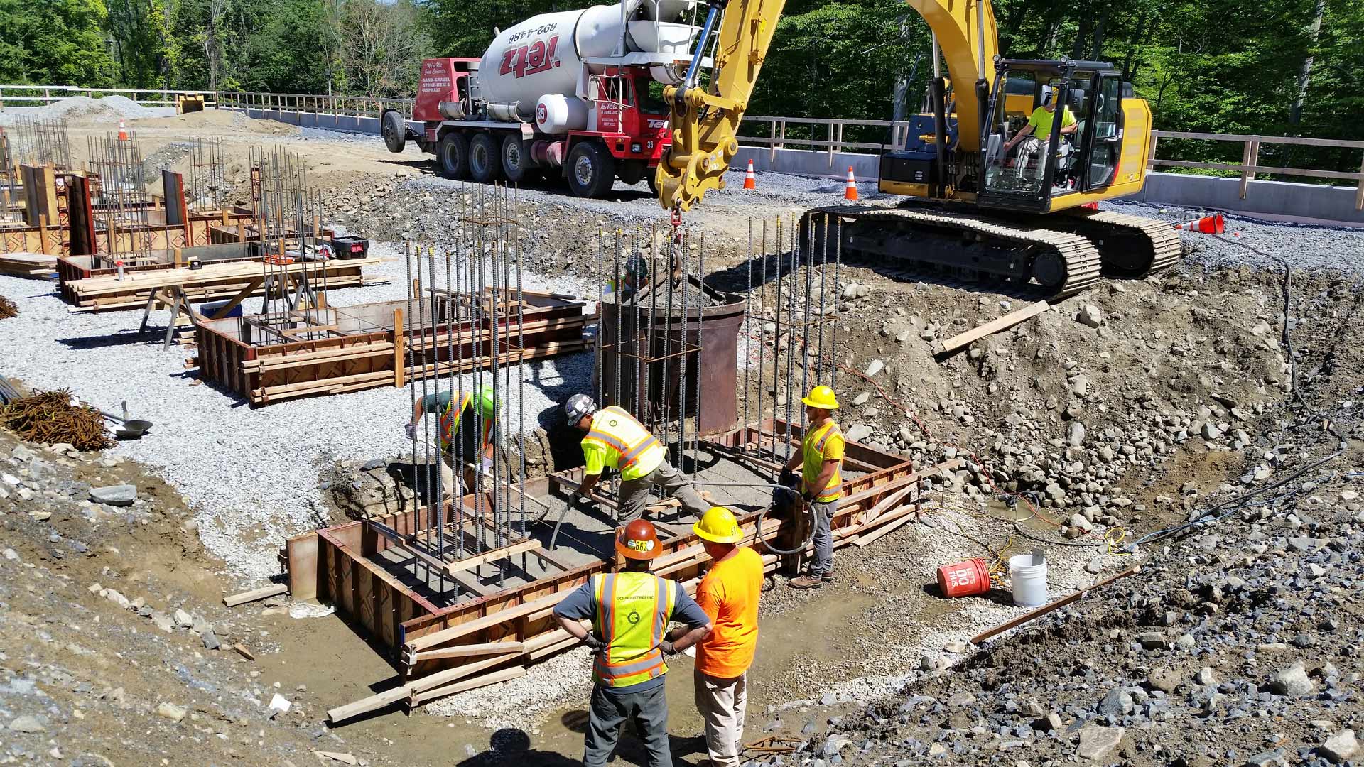 Crane for Heavy Construction — Poughkeepsie, NY — OCS Industries, Inc.