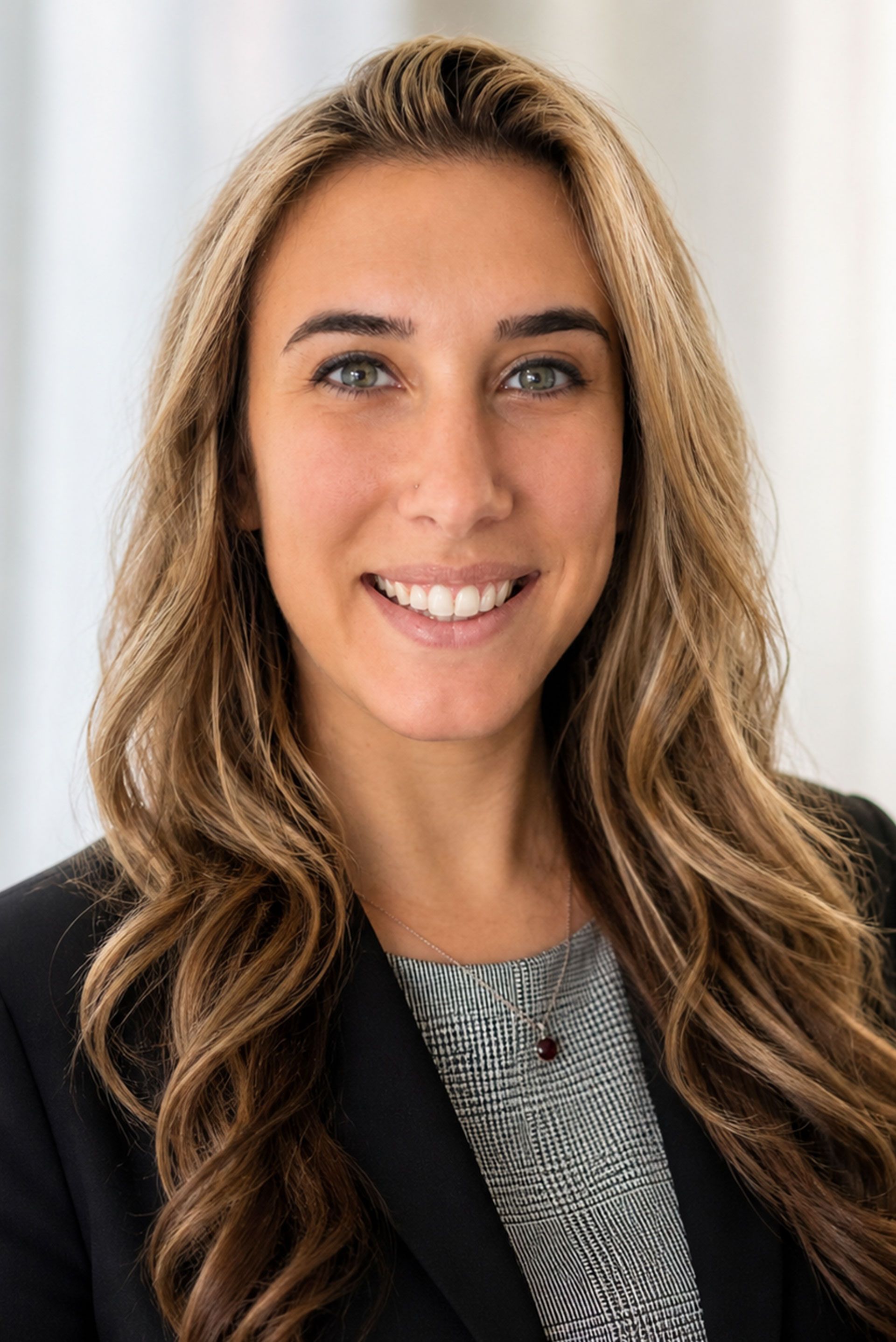 Michelle R., BFA headshot