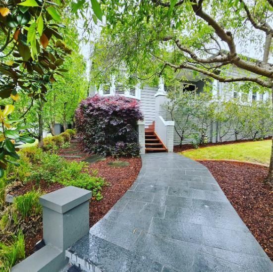 Glen Iris Horticultural front garden