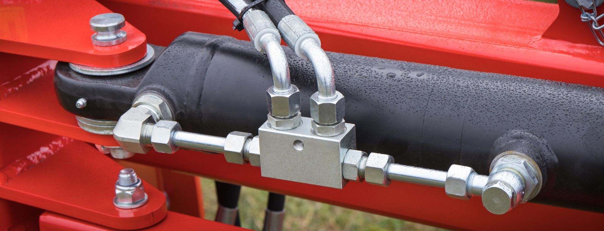 Close view of a hydraulic or pneumatic machinery.