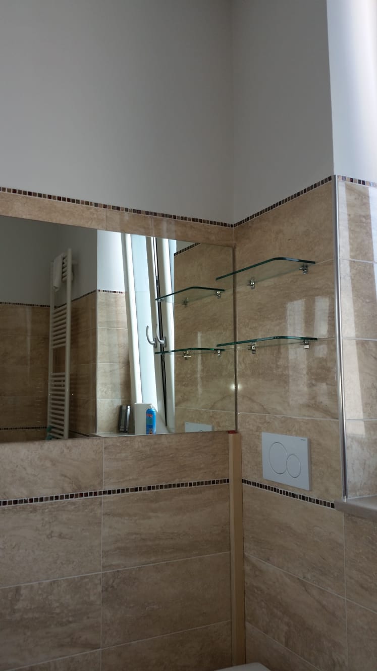 arredo bagno in vetro