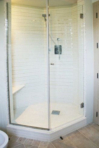 box doccia di vetro con chiusura ermetica