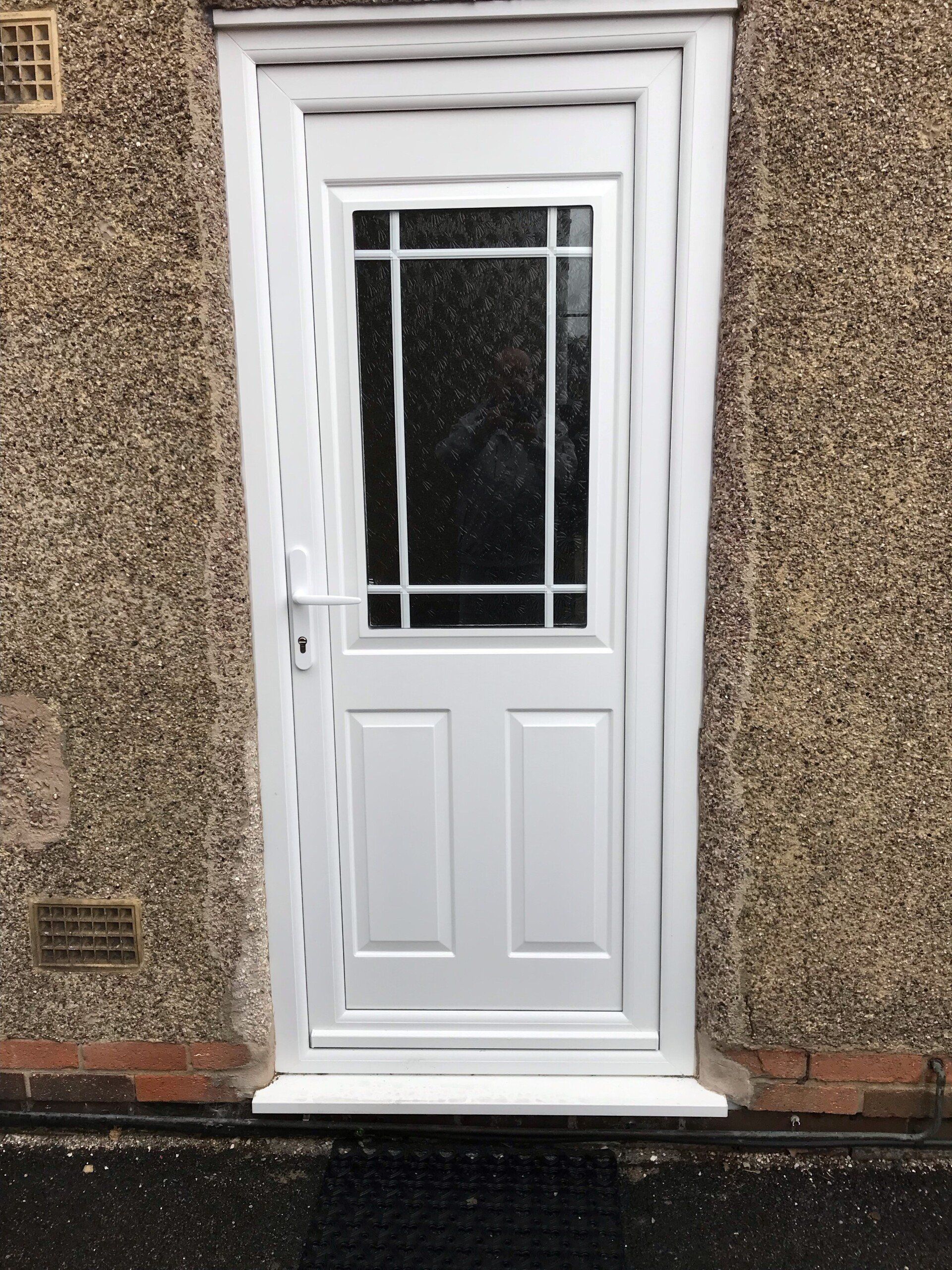 white composite door 2